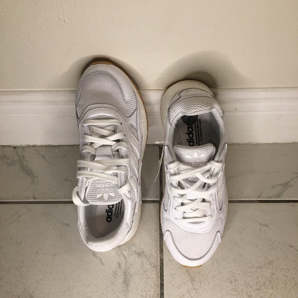 Adidas  Original TRESC RUN - Picture 5 of 10